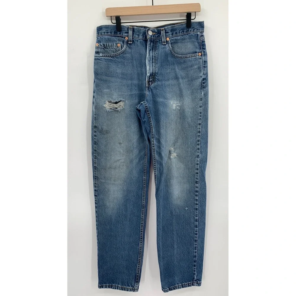 Vintage Levis 550 Jeans Mens 33x34 Blue Distressed Relaxed Tapered Leg Made USA